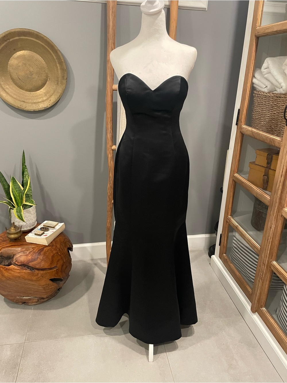 Hailey Paige Satin Elegant Black Strapless Mermaid Evening Dress
